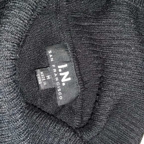 SOLD - Picture 4 of 6